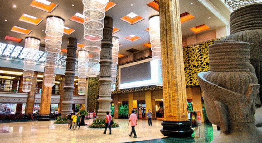NagaWorld Hotel Entertainment Complex12